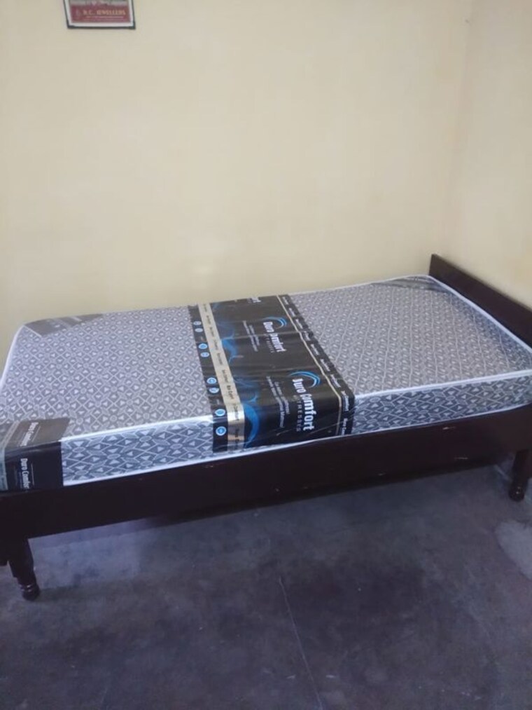 Bedroom, rwa-apartments-sector-29 1 RK 550 Sq.Ft. Apartment In Sector 29 Noida 10536399