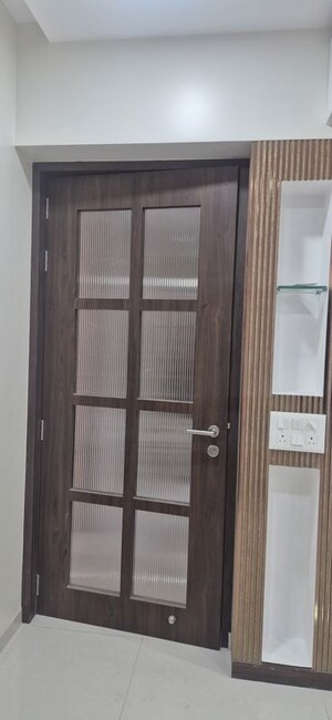 Furnished Amenities in 5 BHK Apartment at Kalpataru Magnus, Bandra East – for Rent