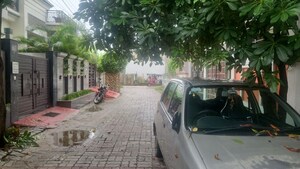  Plot – Map Location View at Srishti Apartments Jankipuram, Jankipuram - for Sale
