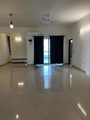 Room in  Apartment at Sumadhura Acropolis, Gachibowli – for Rent