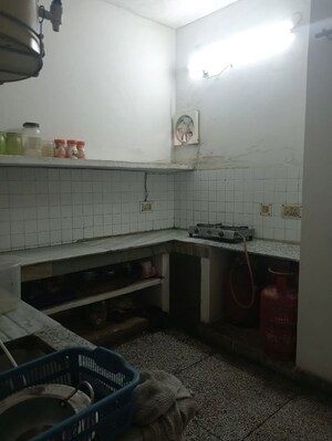Kitchen in 1 BHK Independent House at RWA Apartments Sector 37, Sector 37 – for Rent