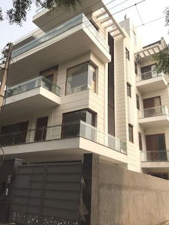1 BHK Independent House For Rent in Sector 7