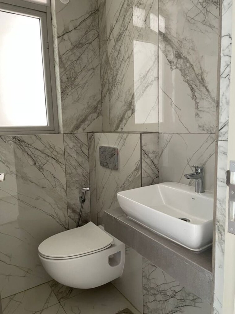 Bathroom, union-park 2 Bedroom 790 Sq.Ft. Apartment In Chembur Mumbai 10536404