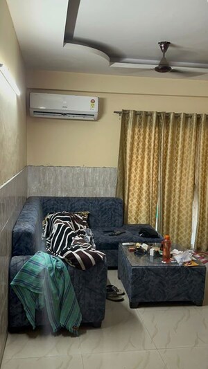 Living Room in 2.5 BHK Apartment at Supertech Cape Town, Sector 74 – for Sale