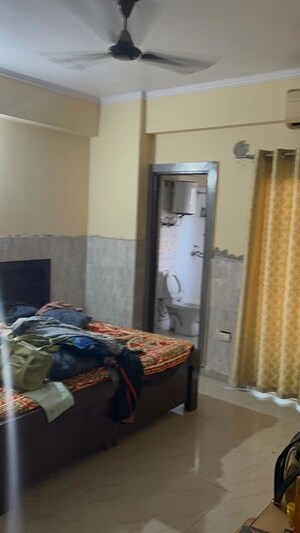 Bedroom in 2.5 BHK Apartment at Supertech Cape Town, Sector 74 – for Sale