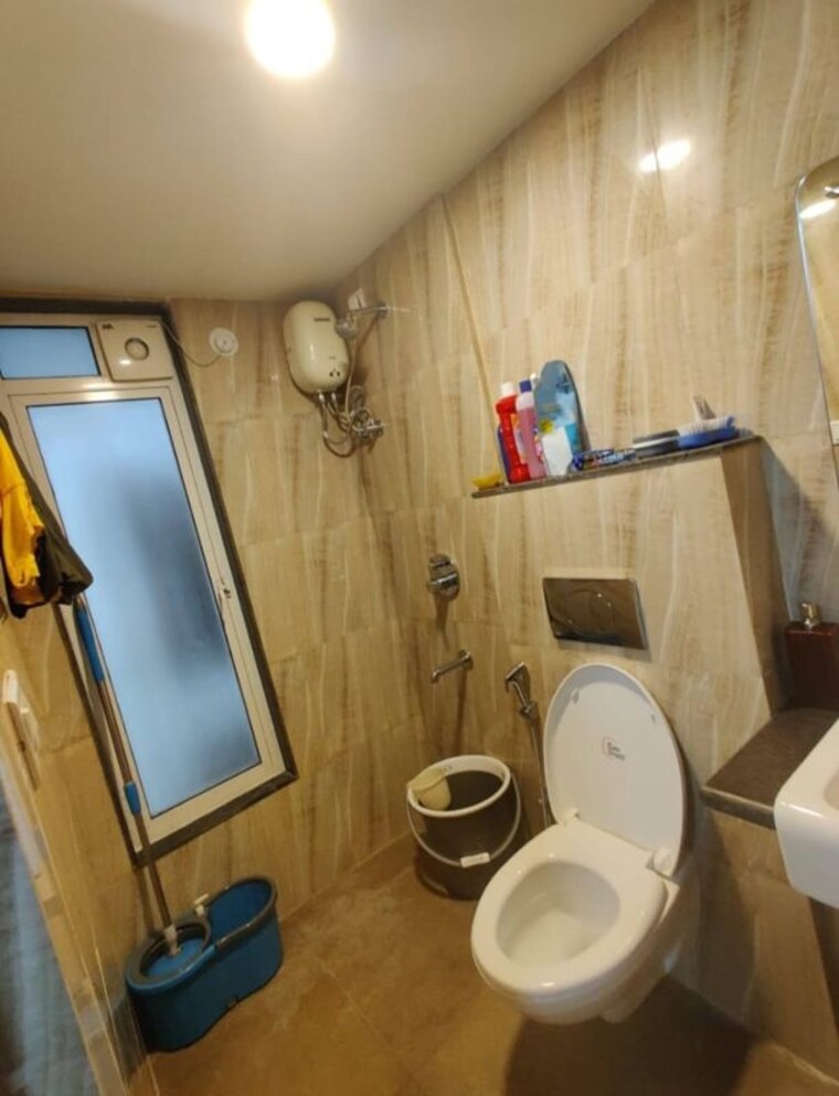 Bathroom, lodha-amara 1 Bedroom 550 Sq.Ft. Apartment In Kolshet Road Thane 10536471