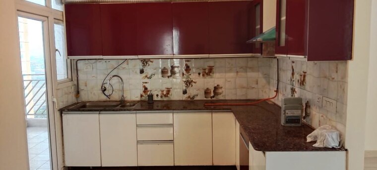 Kitchen, gaur-sportswood 2.5 Bedroom 1690 Sq.Ft. Apartment In Sector 79 Noida 10536462