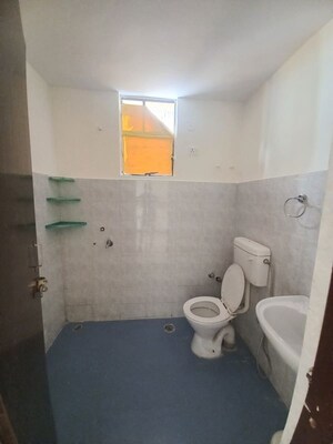Bathroom in 2 BHK Apartment at Ninex RMG Residency, Sector 37c – for Rent