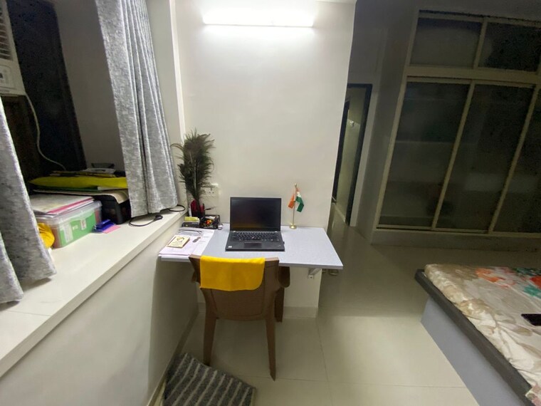 Team Area, blue-chip-apartment 2 Bedroom 1050 Sq.Ft. Apartment In Juhu Mumbai 10536499