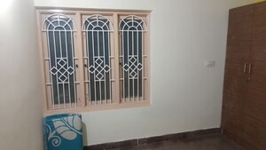 Room in 1 BHK Builder Floor at Ejipura – for Rent