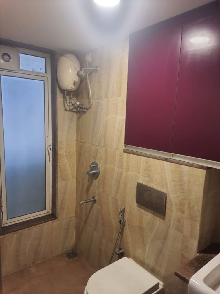 Bathroom, lodha-amara 1 Bedroom 550 Sq.Ft. Apartment In Kolshet Road Thane 10536540