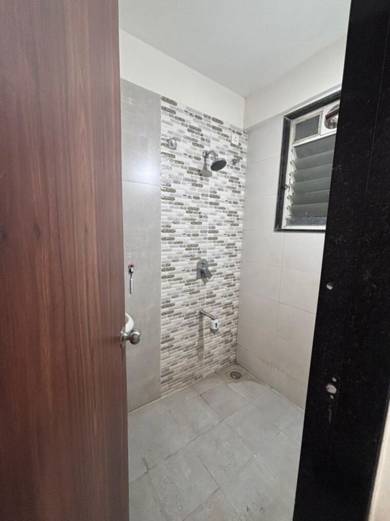 Bathroom, surya-atlantis-city 1 Bedroom 801 Sq.Ft. Apartment In Lohgaon Pune 10536546