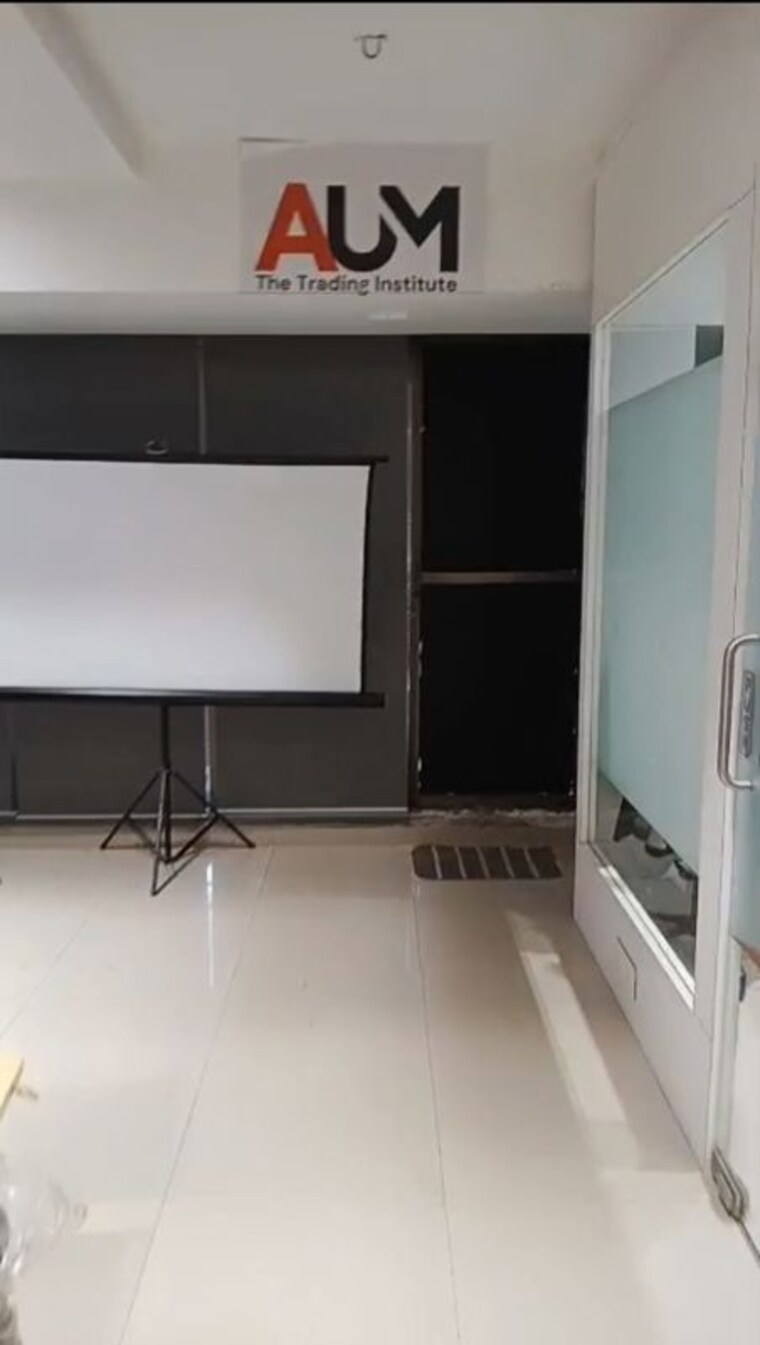 undefined, navrangpura Commercial Office Space 869 Sq.Ft. In Navrangpura Ahmedabad 10536566