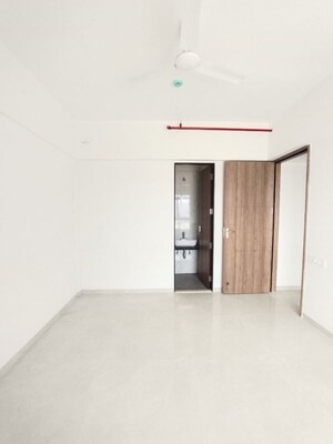 Room in 2 BHK Apartment at Nyati Exuberance 1, Undri – for Rent