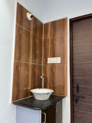 Furnished Amenities in 2 BHK Apartment at Manish Nagar – for Sale