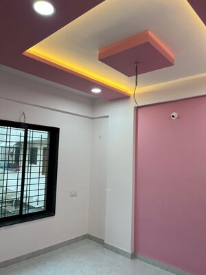 Room in 2 BHK Apartment at Manish Nagar – for Sale