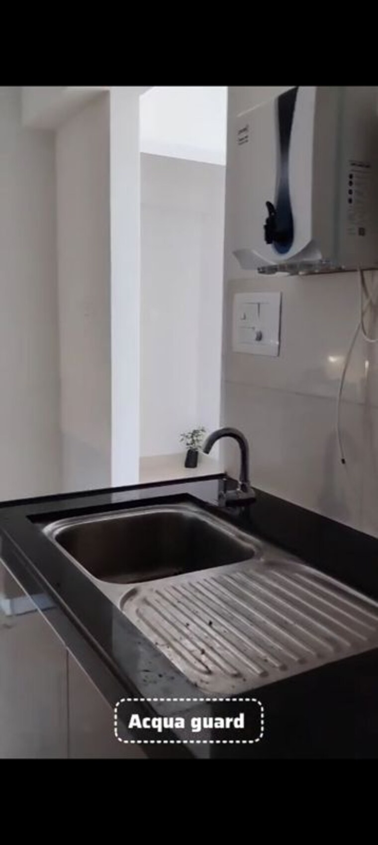 Kitchen, gera-world-of-joy 3 Bedroom 1250 Sq.Ft. Apartment In Kharadi Pune 10520609