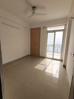 2 BHK Apartment For Rent in Trident Embassy, Sector 1 Greater Noida
