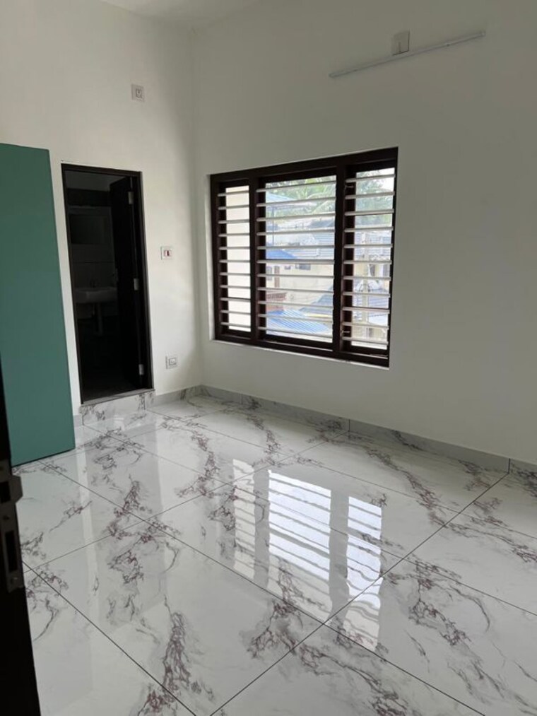 Room, kolazhy 4 Bedroom 2200 Sq.Ft. Independent House In Kolazhy Thrissur 10536594