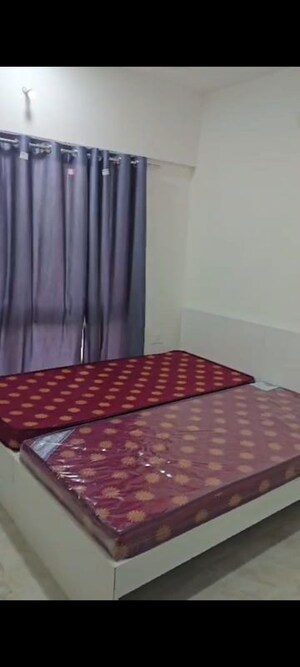 Bedroom in 3 BHK Apartment at Shubh Nirvana, Viman Nagar – for Rent