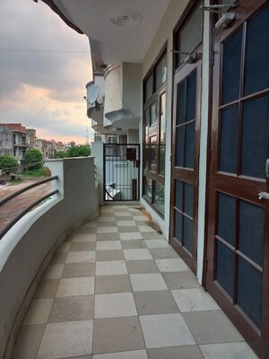 Balcony in  Pg at Kharar – for Rent