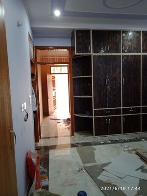 Balcony in 1 BHK Independent House at Sector 7 – for Rent