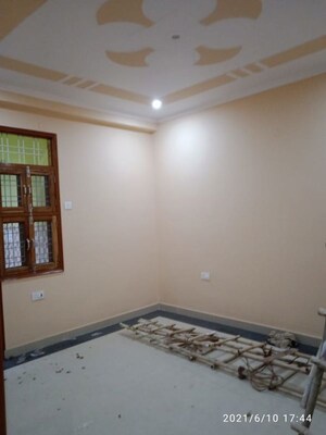 1 BHK Independent House For Rent in Sector 7