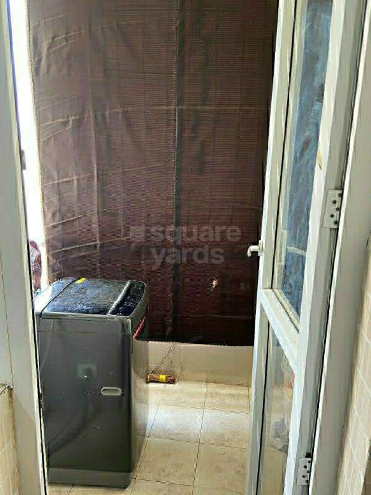 Bathroom, sector 103 4 Bedroom 2876 Sq.Ft. Apartment In Sector 103 Gurgaon 10536673