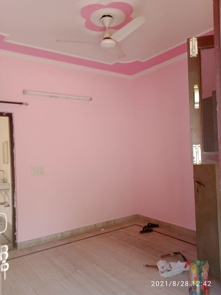 Room, housing-board-colony-sector-7 1 Bedroom 840 Sq.Ft. Independent House In Sector 7 Gurgaon 10536679