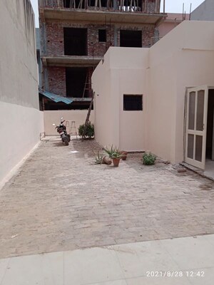 1 BHK Independent House – Exterior View View at Housing Board Colony Sector 7, Sector 7 - for Rent