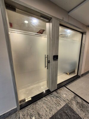 Room in  Office Space at DLF Corporate Greens, Sector 74a – for Rent