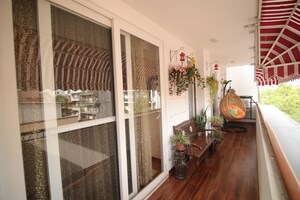 Balcony in 4 BHK Builder Floor at Suncity Township Gurgaon, Sector 54 – for Sale