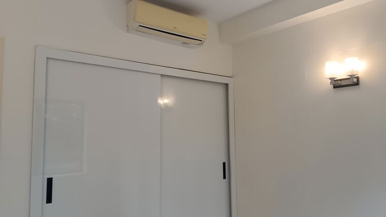 Room, ireo-skyon 2 Bedroom 1302 Sq.Ft. Apartment In Sector 60 Gurgaon 10536701