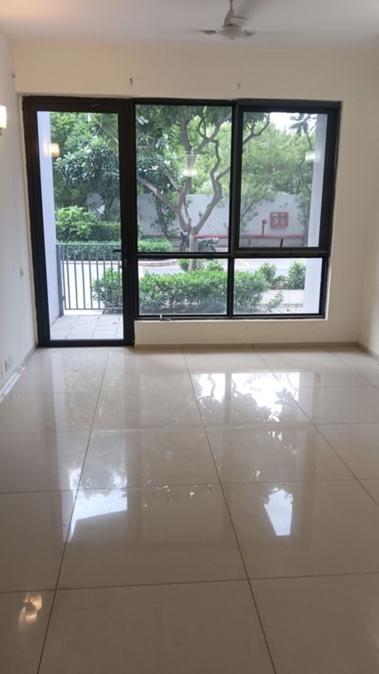 Room, ireo-skyon 2 Bedroom 1302 Sq.Ft. Apartment In Sector 60 Gurgaon 10536701