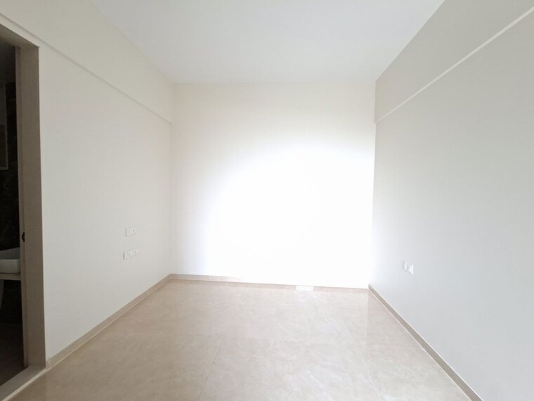 Master Bedroom, dosti-tulip 2 Bedroom 661 Sq.Ft. Apartment In Balkum Pada Thane 10536728
