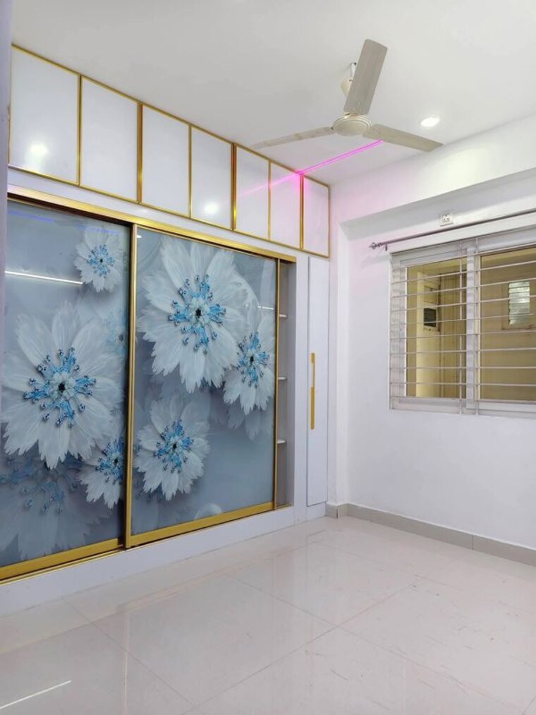 Room, golden-tulip-kondapur 3 Bedroom 2000 Sq.Ft. Apartment In Kondapur Hyderabad 10536747