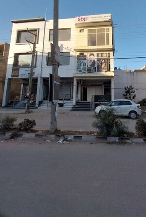 1 RK Builder Floor For Rent in Vip Road