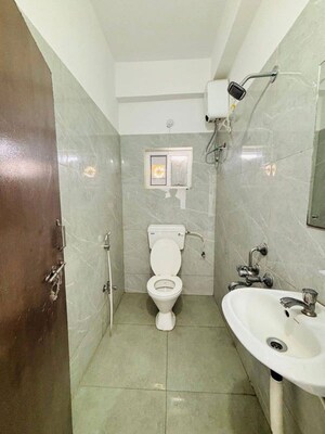 Bathroom in 1 BHK Apartment at Golden Tulip Kondapur, Kondapur – for Rent