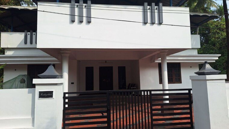 Exterior View, kuttanellur 3 Bedroom 2000 Sq.Ft. Independent House In Kuttanellur Thrissur 10536752