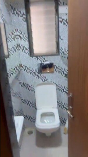 Bathroom in 1 BHK Apartment at Chembur – for Rent