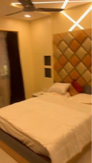 Bedroom in 1 BHK Apartment at Chembur – for Rent