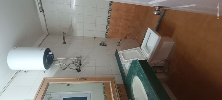 Kitchen, eros-woodbury-tower 3 Bedroom 1582 Sq.Ft. Apartment In Charmwood Village Faridabad 10536825