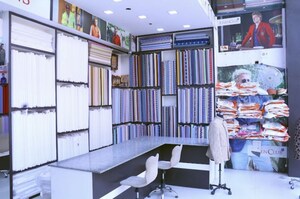  Showroom – Exterior View View at Hari Bowli - for Rent