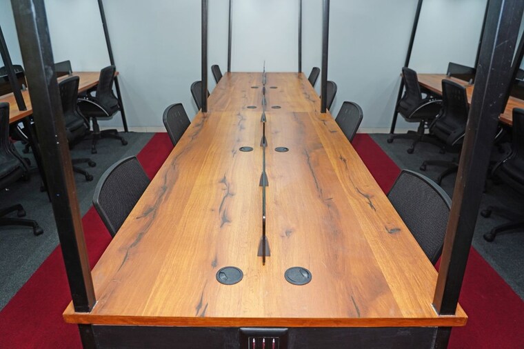 Team Area, zion-z-one Commercial Office Space 3370 Sq.Ft. In Bodakdev Ahmedabad 10536843