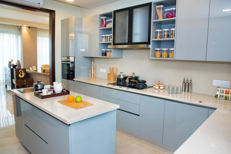Kitchen, risland-sky-mansion 4 Bedroom 4000 Sq.Ft. Apartment In Chattarpur Delhi 10536851