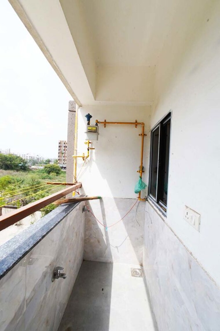 Balcony, shree-prayosha-residency 2 Bedroom 190 Sq.Yd. Apartment In Vinzol Ahmedabad 10536870