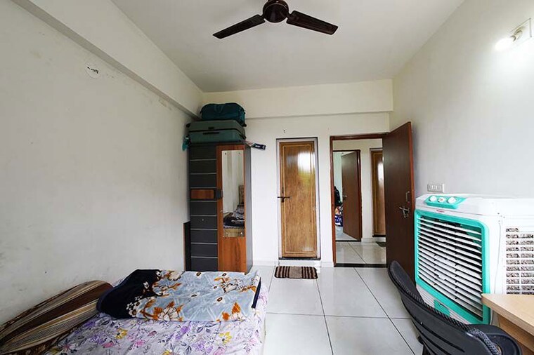 Room, shree-prayosha-residency 2 Bedroom 190 Sq.Yd. Apartment In Vinzol Ahmedabad 10536870