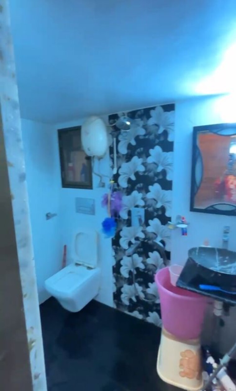 Bathroom, happy-home-heights 2 Bedroom 620 Sq.Ft. Apartment In Mira Road Thane 10536861