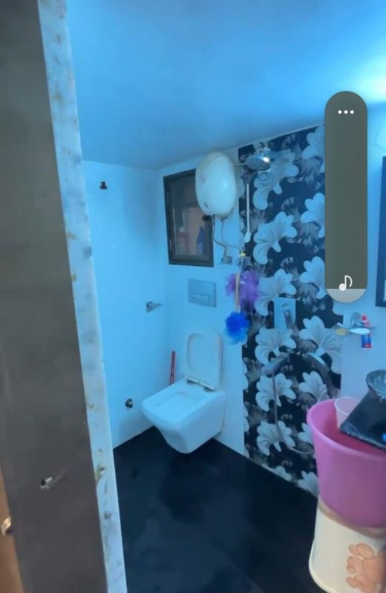 Bathroom, happy-home-heights 2 Bedroom 620 Sq.Ft. Apartment In Mira Road Thane 10536861