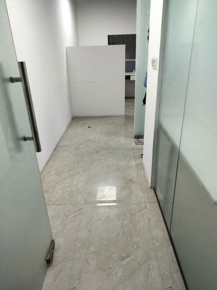 undefined, sector 62 Commercial Office Space 1200 Sq.Ft. In Sector 62 Noida 10536888